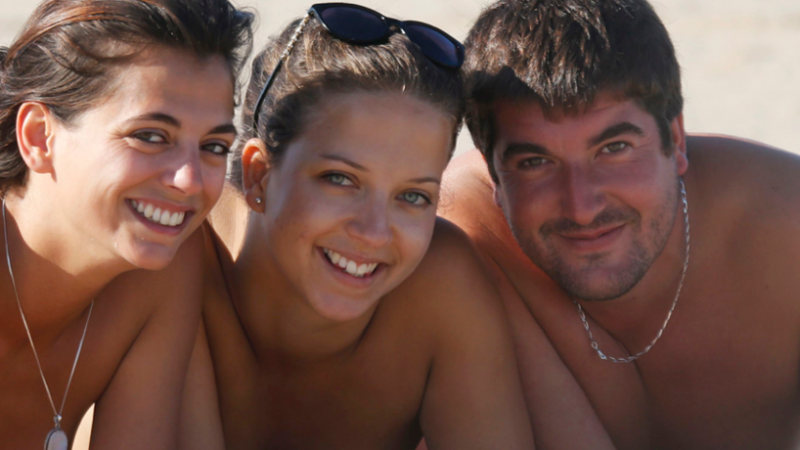 être naturistes en famille