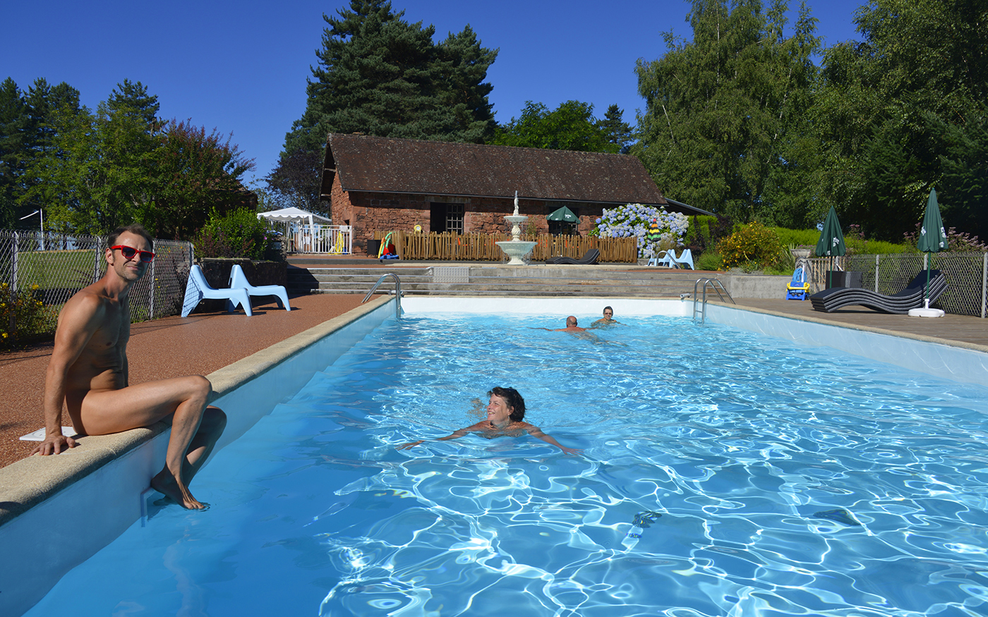 Piscine du coq rouge