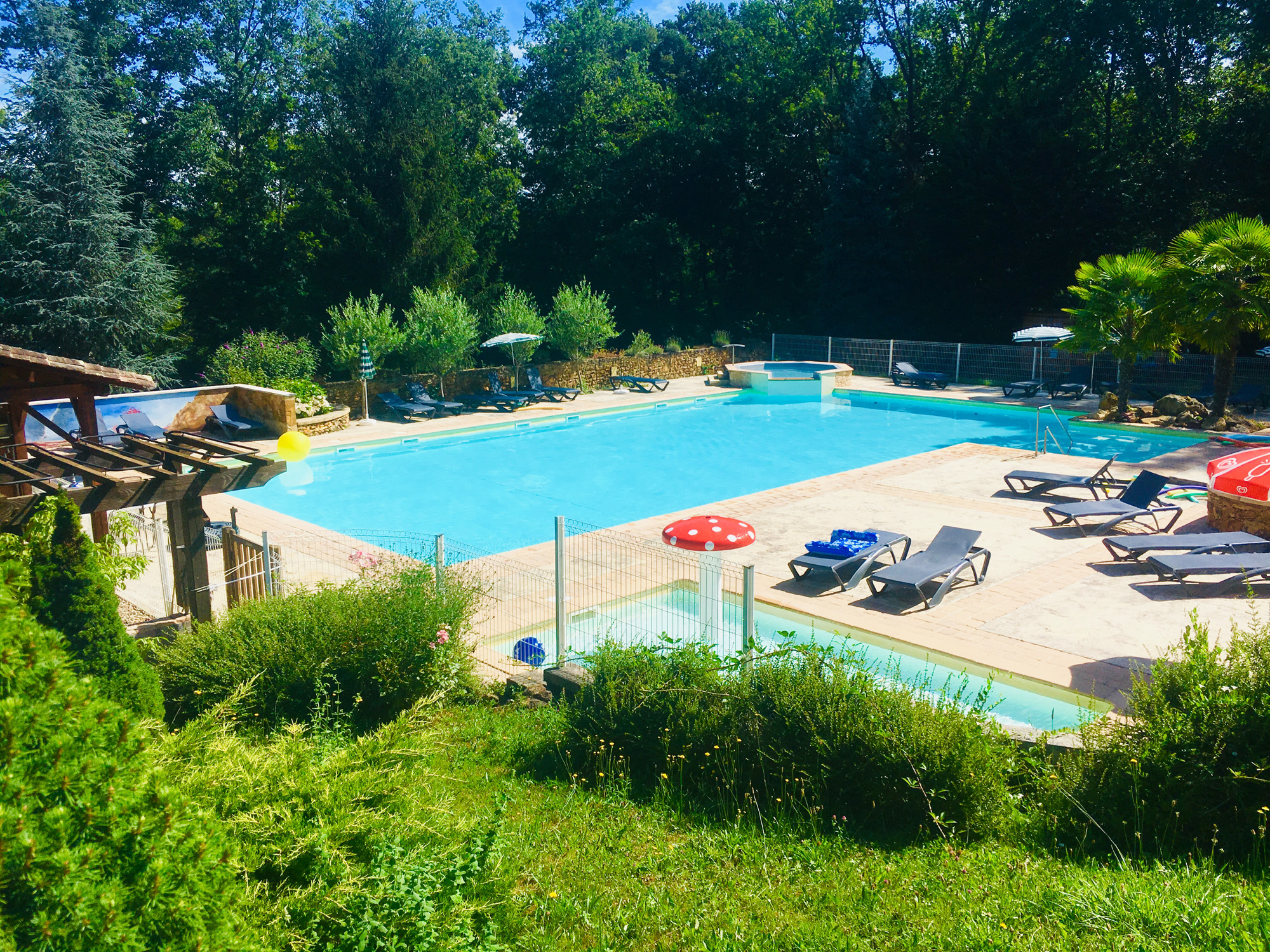 piscine naturiste