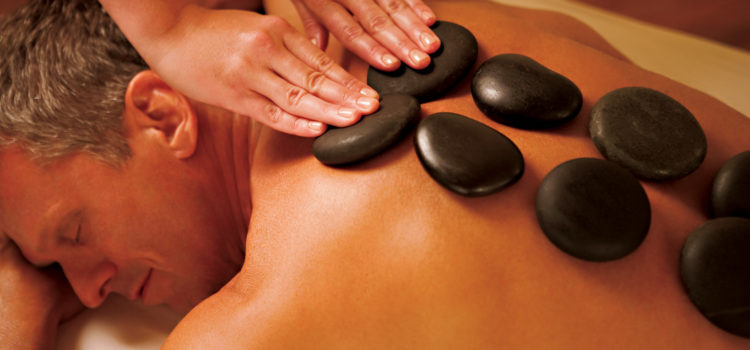 massage naturiste aux pierres chaudes