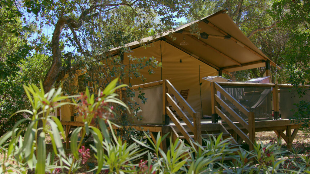 lodge naturiste bagheera