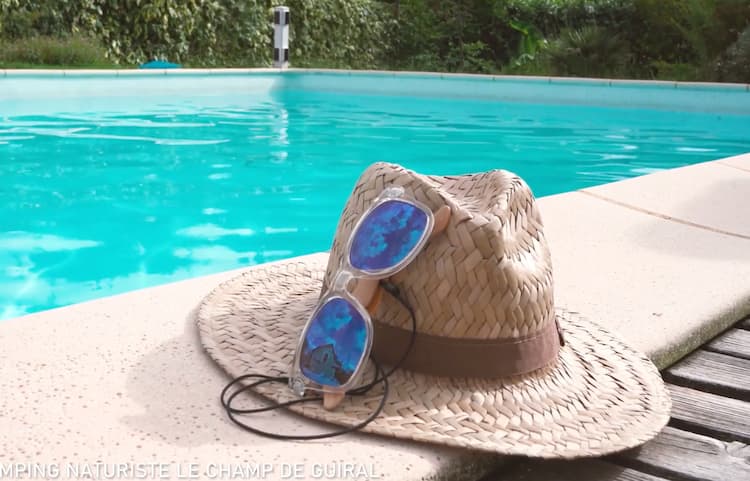 Calme et détente naturiste au Champ de Guiral