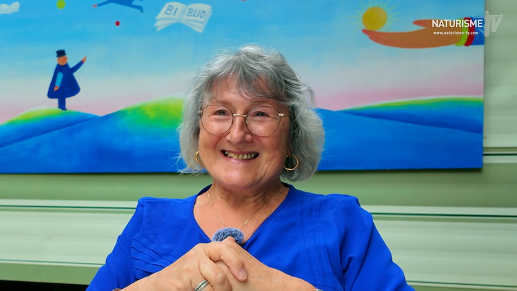 Marie-jo, naturiste senior nous donne les raisons de son choix du domaine de Chaudeau pour des vacances naturistes