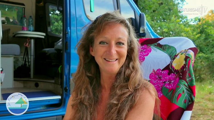 Myriam témoigne sur le camping naturiste Les Manoques dans le Tarn et Garonne