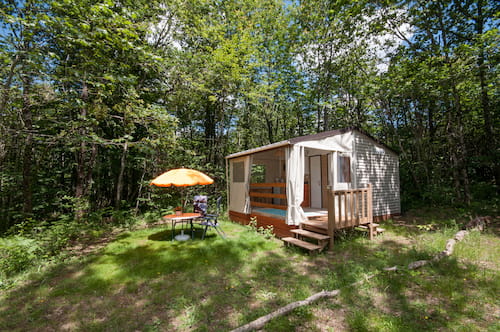 Hébergement Petit Home, location sans sanitaire coteau de l'Herm