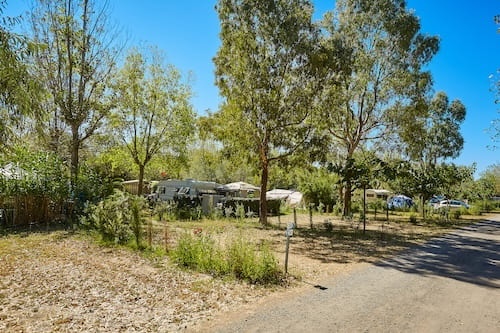 emplacement camping CHM René Oltra