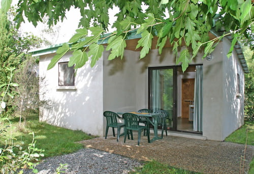 Bungalow naturiste en location pour 4 personnes à Corsica Nature en Haute Corse