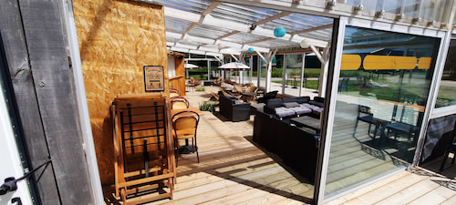 espace détente du camping naturiste de La Bonnaie