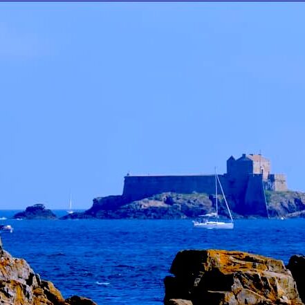 les campings naturistes en Bretagne