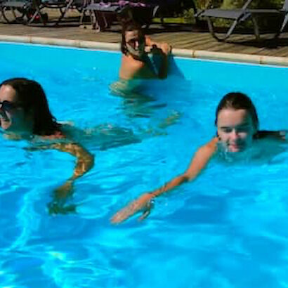 Les femmes naturistes accèdent aisément à une nouvelle liberté, une forme d'égalité et de bien-être